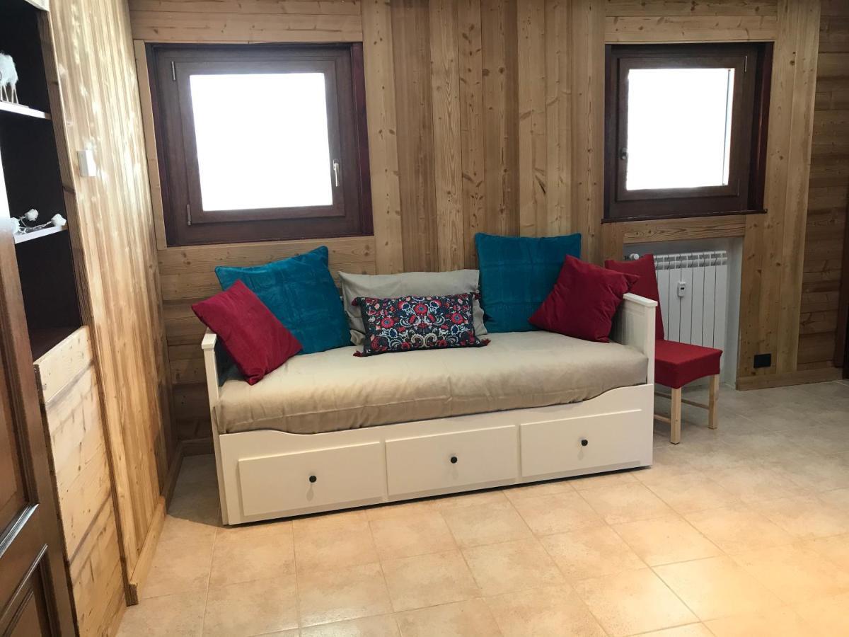 Aroma Di Legno E Profumo Di Neve Breuil-Cervinia Exterior foto